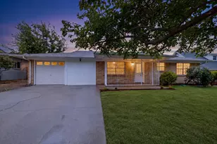 5451 Lubbock Ave, Fort Worth, TX 76133 - Photo 2