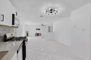 5451 Lubbock Ave, Fort Worth, TX 76133 - Photo 4