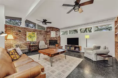 2112 Gregory Lane, Waco, TX 76708 - Photo 2