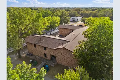 1108 N Elm Street #8, Denton, TX 76201 - Photo 4