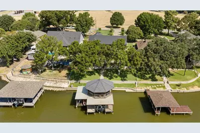 109 Casas Del Sur Street, Granbury, TX 76049 - Photo 38