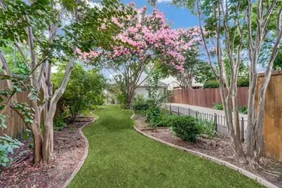 6816 Thorncliff Trail, Plano, TX 75023 - Photo 2