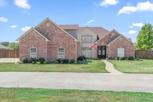 117 Lake Meadow Blvd, Canton, TX 75103 - Photo 1