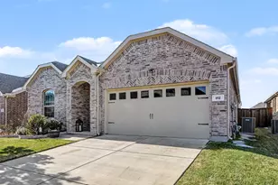812 Carmen St, Forney, TX 75126 - Photo 2