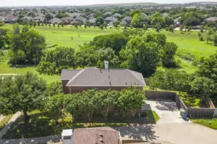 1372 Mae Dr, Carrollton, TX 75007 - Photo 4