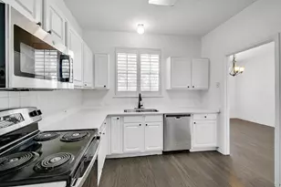 1372 Mae Dr, Carrollton, TX 75007 - Photo 8