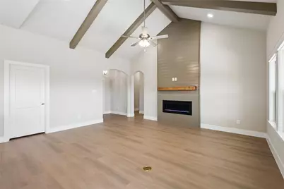 128 Joel Street, Springtown, TX 76082 - Photo 8