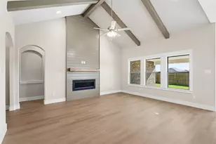 128 Joel St, Springtown, TX 76082 - Photo 6