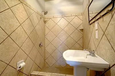 1511 Clover Lane, Fort Worth, TX 76107 - Photo 14