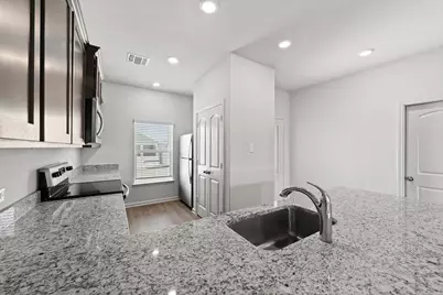 1321 Wind Drift Way, Fort Worth, TX 76131 - Photo 4
