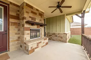 130 Elk Cv, Stephenville, TX 76401 - Photo 14
