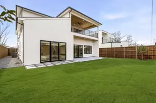 3905 Wemdon Dr, Dallas, TX 75220 - Photo 32