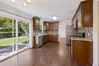 400 Harrington Lane, Euless, TX 76039 - Photo 6