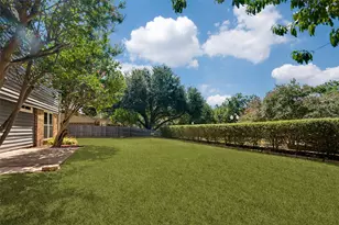 400 Harrington Ln, Euless, TX 76039 - Photo 12