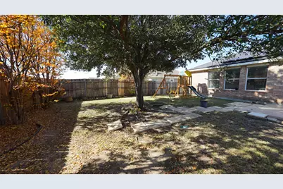 620 Azalea, Glenn Heights, TX 75154 - Photo 22