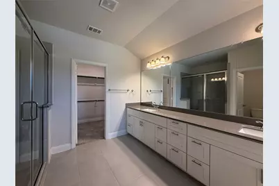 588 Hutchinson Lane, Lewisville, TX 75077 - Photo 16