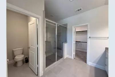 588 Hutchinson Lane, Lewisville, TX 75077 - Photo 18