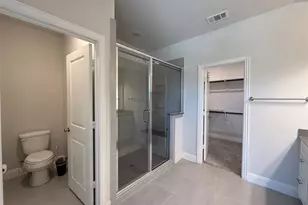 588 Hutchinson Ln, Lewisville, TX 75077 - Photo 18