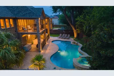 8609 Tuscan Oaks Drive, McKinney, TX 75071 - Photo 2