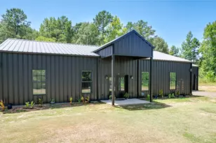 1373 County Road 166 W, Overton, TX 75684 - Photo 2