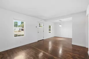 5797 6th Ave, Fort Worth, TX 76134 - Photo 6