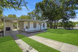 5797 6th Ave, Fort Worth, TX 76134 - Photo 2