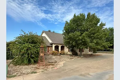 101 Creekside Drive, Glen Rose, TX 76043 - Photo 2