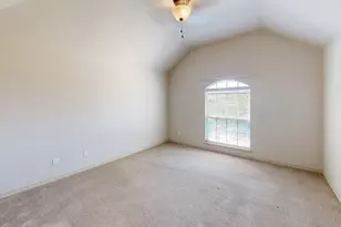 5628 Sleepy Creek Ln, Fort Worth, TX 76179 - Photo 10