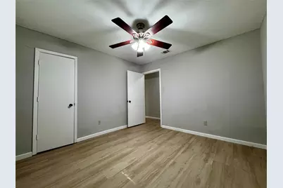 1505 Bellaire Drive, Grapevine, TX 76051 - Photo 12