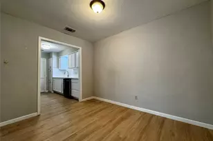 1505 Bellaire Dr, Grapevine, TX 76051 - Photo 6