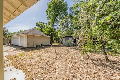 3824 Rusty Dell Street, Fort Worth, TX 76111 - Photo 34