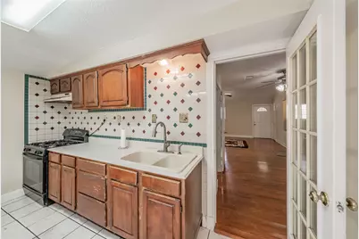 3824 Rusty Dell Street, Fort Worth, TX 76111 - Photo 16