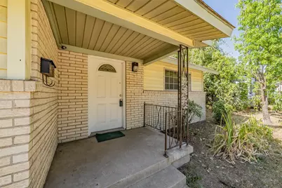 3824 Rusty Dell Street, Fort Worth, TX 76111 - Photo 4
