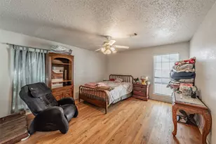 3824 Rusty Dell St, Fort Worth, TX 76111 - Photo 26