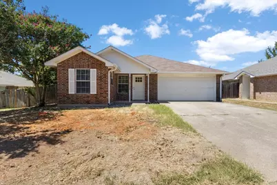 1114 Woodlands Park, Lindale, TX 75771 - Photo 1