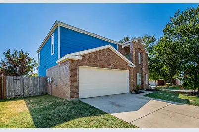 1125 Greenbend Drive, Denton, TX 76210 - Photo 2