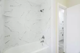 1117 S Thornbush Cir, Arlington, TX 76013 - Photo 10