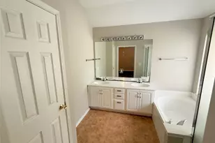 5814 Blue Oak Dr, Garland, TX 75043 - Photo 10
