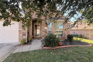 5814 Blue Oak Dr, Garland, TX 75043 - Photo 2