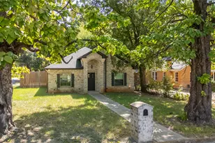 1315 N Ross Ave, Tyler, TX 75702 - Photo 1
