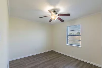 1214 Baylor Avenue #205, Waco, TX 76706 - Photo 12