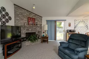 1309 Mercedes St, Benbrook, TX 76126 - Photo 14