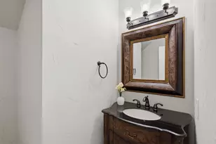 1724 Brookview Dr, Carrollton, TX 75007 - Photo 24