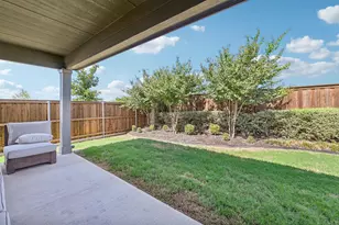 1048 Tarryhill Dr, Crowley, TX 76036 - Photo 34