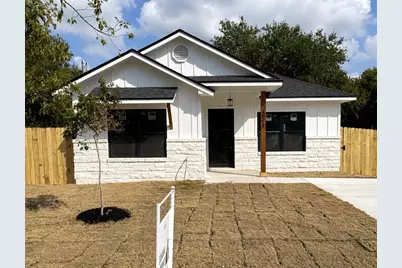 509 Judson Drive, Devine, TX 78016 - Photo 1