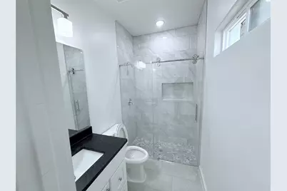 509 Judson Drive, Devine, TX 78016 - Photo 8