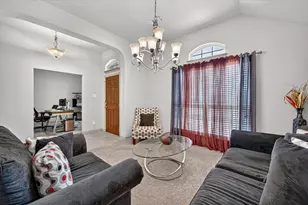 1107 Fairhaven Dr, Glenn Heights, TX 75154 - Photo 6