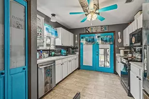 321 Pecos Dr, Weatherford, TX 76086 - Photo 10