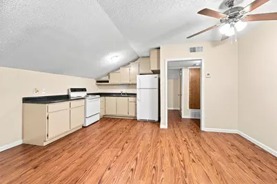 410 W Franklin Street #10, Waxahachie, TX 75165 - Photo 1