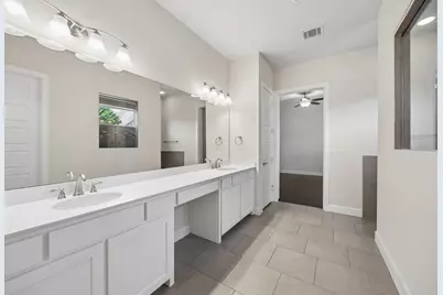 4016 Red Lynx Lane, Arlington, TX 76005 - Photo 4
